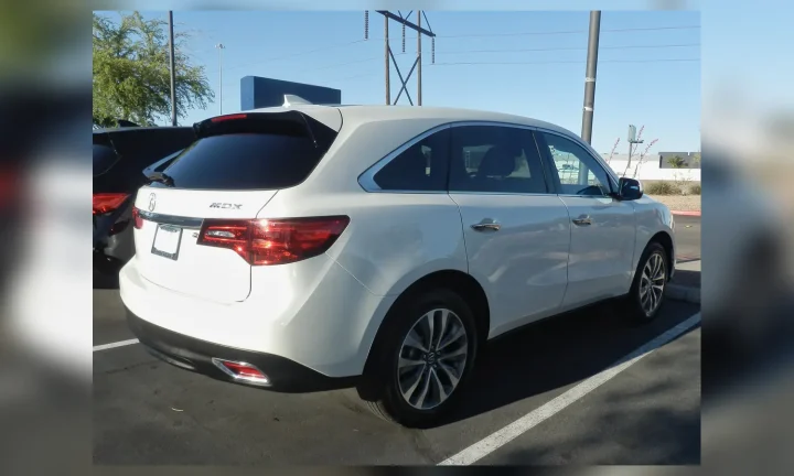 Photo réelle d’une Acura MDX illustrant le guide d’achat belge