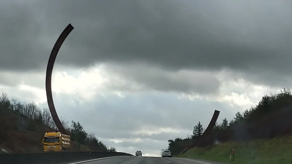 Autoroute E411 en Belgique sur l’itinéraire de l’aire de Wanlin