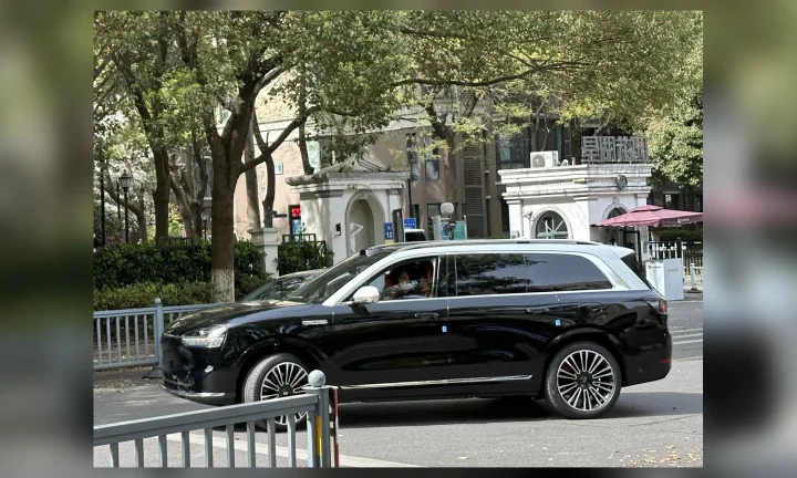 Photo réelle d’une Aito M9 illustrant le guide d’achat belge