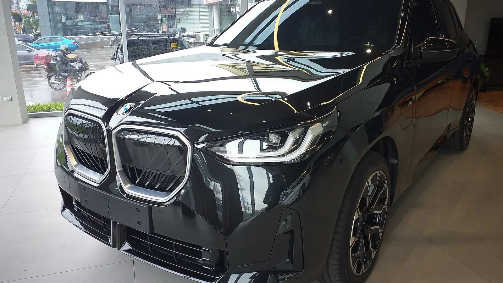 Voiture réelle photographiée dans un contexte de démarches automobiles pour « Assurance auto pour la conduite accompagnée en Belgique : Ce qu’il faut savoir »