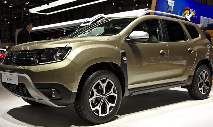 Dacia Duster de deuxième génération photographié de trois quarts avant