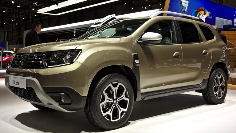 Dacia Duster de deuxième génération photographié de trois quarts avant