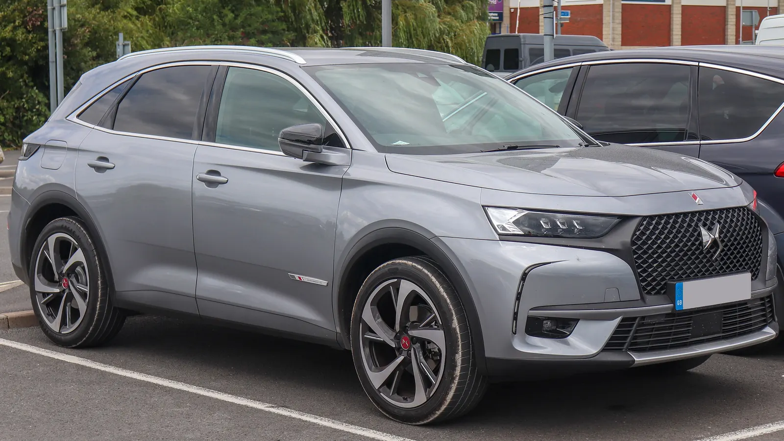 Photo réelle d’une DS Automobiles DS 7 illustrant le guide d’achat belge