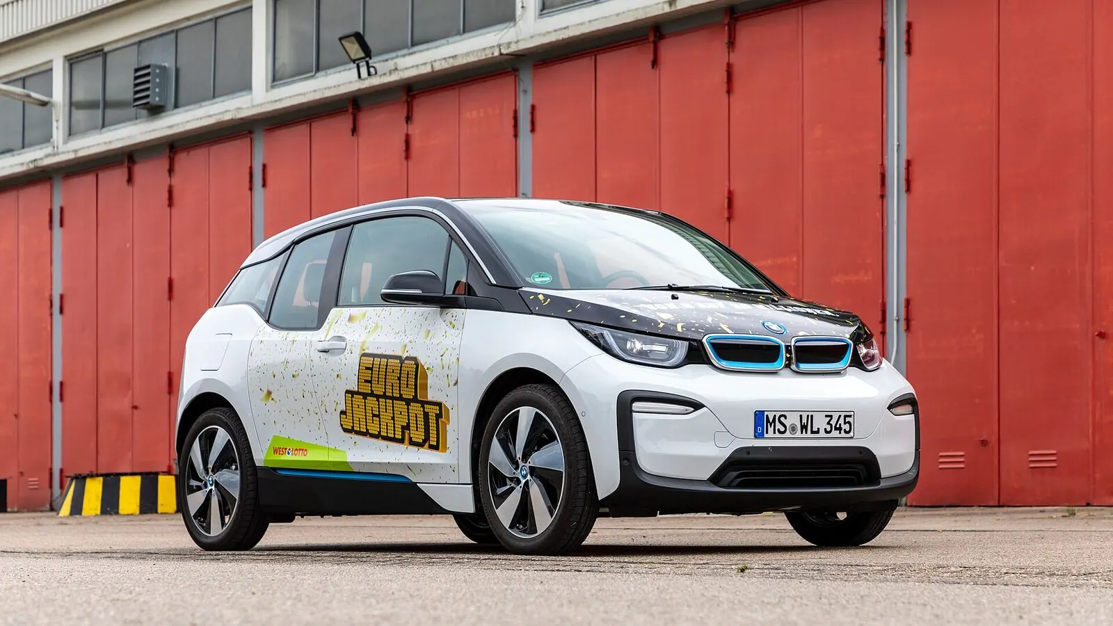 Voiture réelle photographiée dans un contexte de démarches automobiles pour « Quels facteurs influencent le prix de votre assurance auto en Belgique ? »