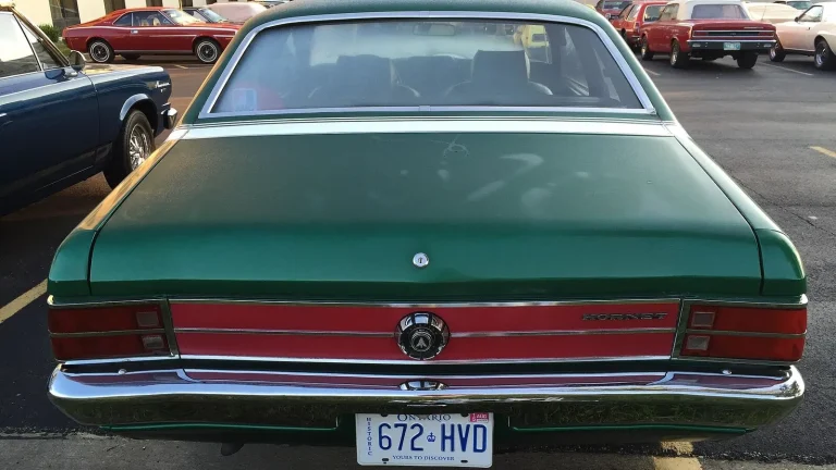 Voiture réelle photographiée en extérieur pour « Homologation d’un véhicule importé en Belgique : Ce qu’il faut savoir »