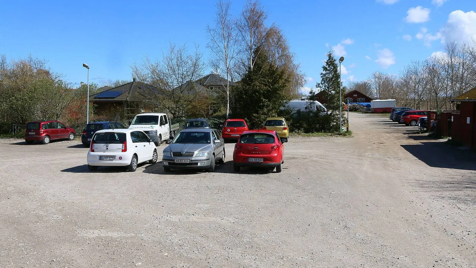 Voitures réelles photographiées dans un contexte de vente automobile pour « Leasing sans apport: Est-ce possible en Belgique? »