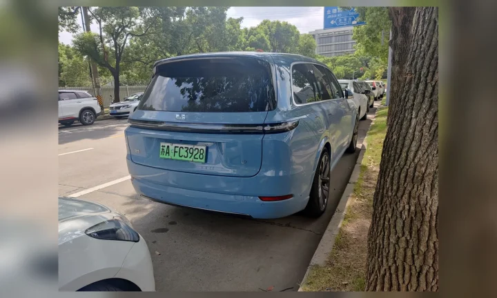 Photo réelle d’une Li Auto L9 illustrant le guide d’achat belge