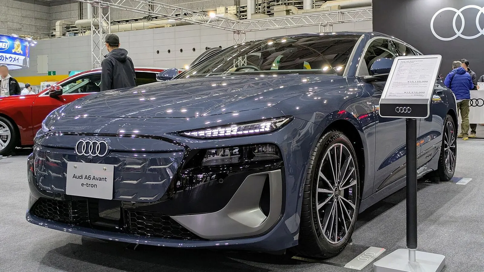 Voiture réelle photographiée en extérieur pour « Les meilleures plateformes et sites pour trouver sa voiture d’occasion en Belgique »