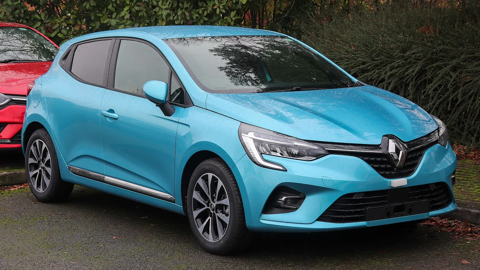Renault Clio de cinquième génération photographiée de trois quarts avant