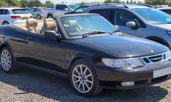 Photo réelle d’une Saab 9-3 illustrant le guide d’achat belge