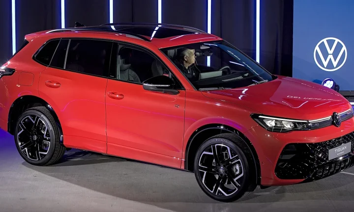 Photo réelle du modèle Volkswagen Tiguan en extérieur