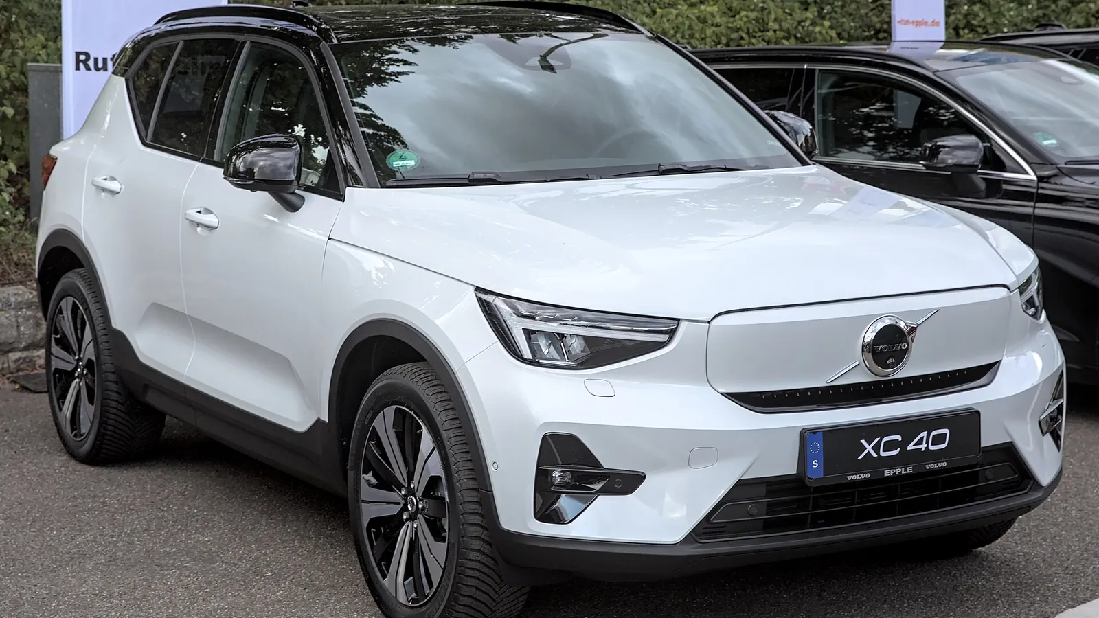 Photo réelle du modèle Volvo XC40 en extérieur