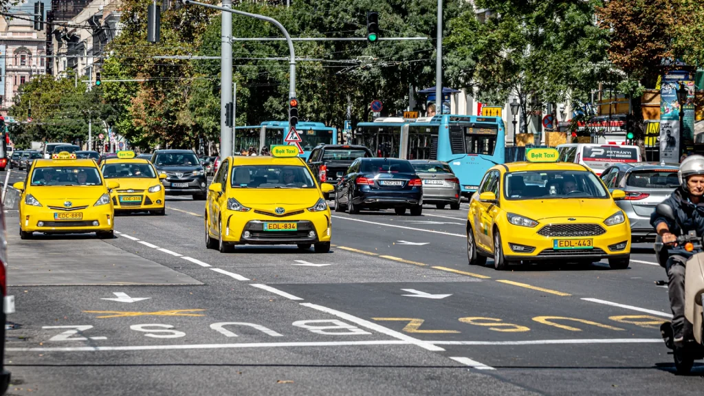 Taxis Bolt photographiés à Budapest